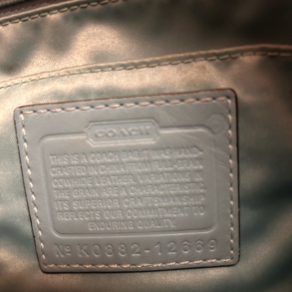 Metallic Silver Hobo purse - Picture 11 of 12